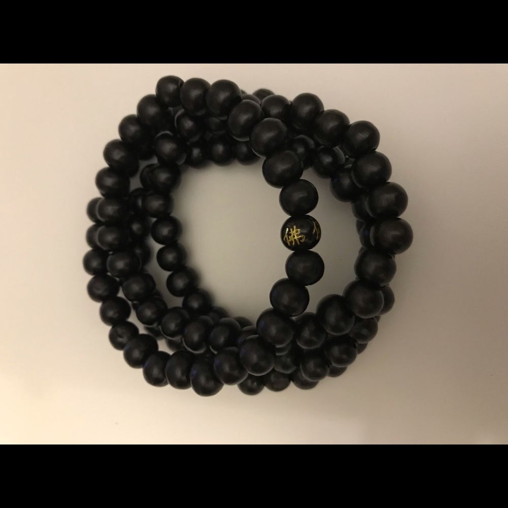 NEW❤️Meditation Black Beads